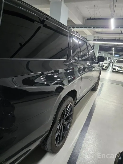 Cadillac Escalade 2021 6.2 ESV