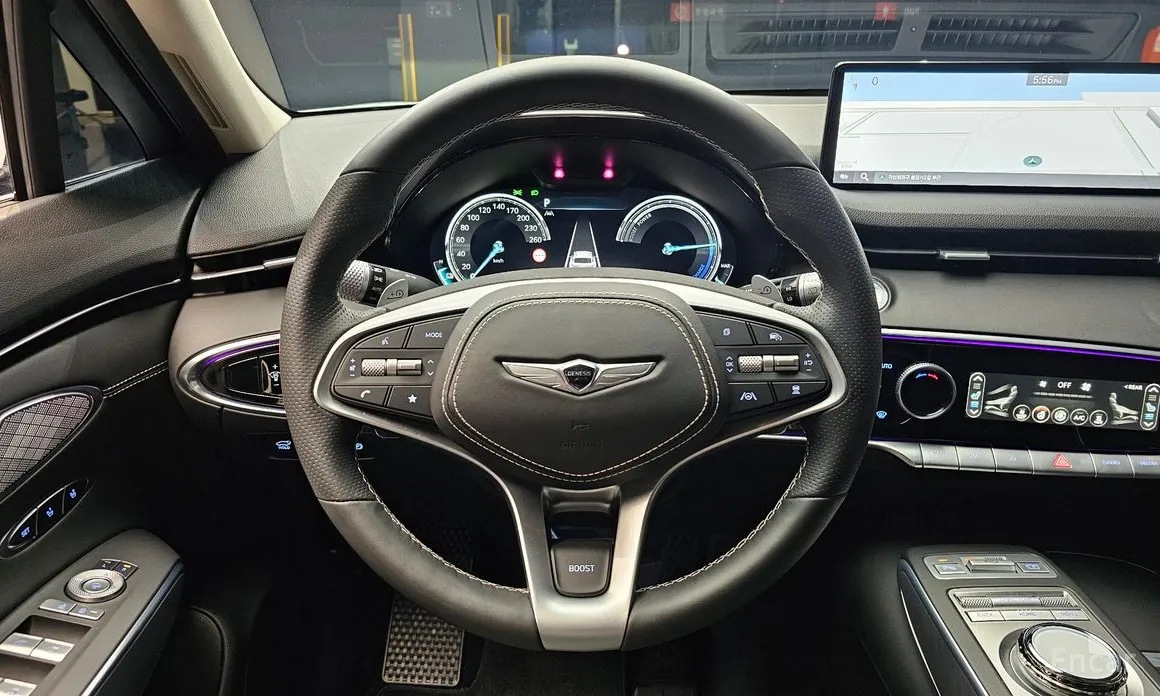 Genesis GV70 2022 e-AWD