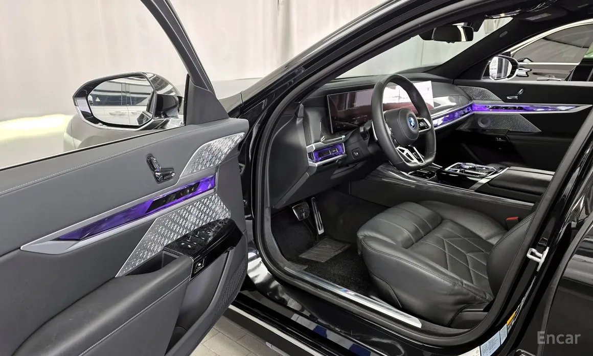 BMW i7 2022 xDrive 60 M sport