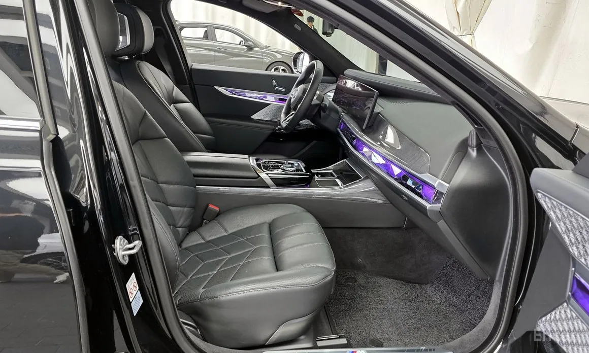 BMW i7 2022 xDrive 60 M sport