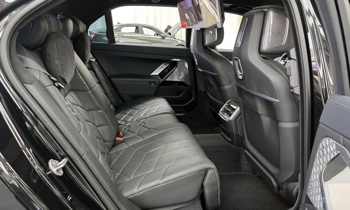 BMW i7 2022 xDrive 60 M sport