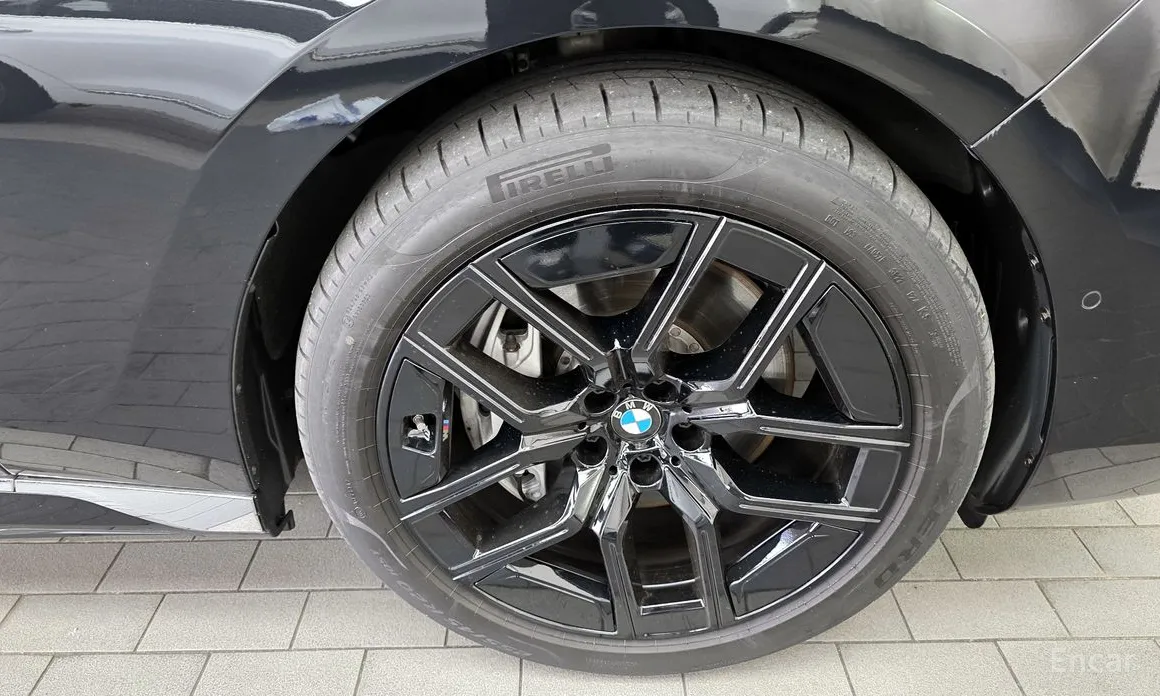 BMW i7 2022 xDrive 60 M sport