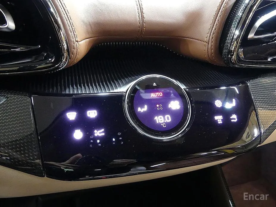 Ferrari Purosangue 2022 6.5 V12