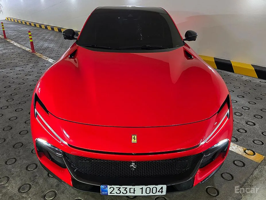 Ferrari Purosangue 2022 6.5 V12