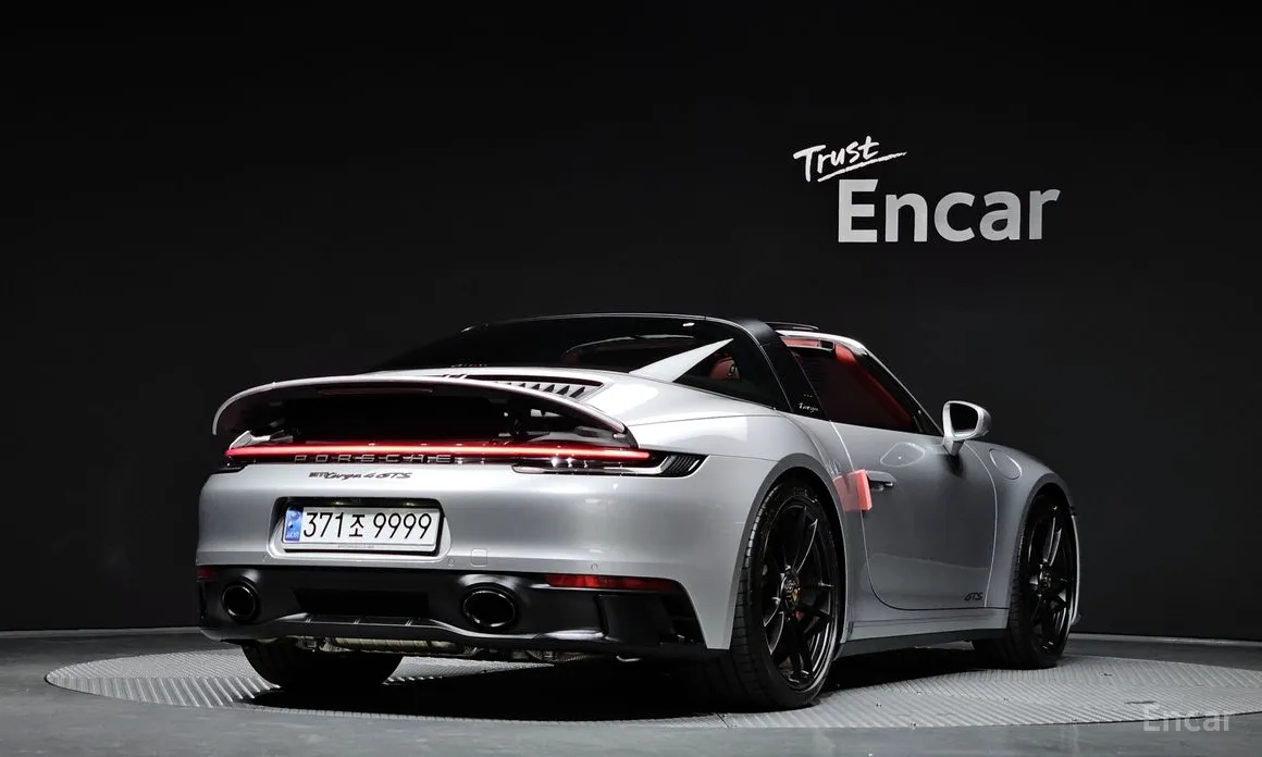 Porsche 911 2019 Targa 4 GTS