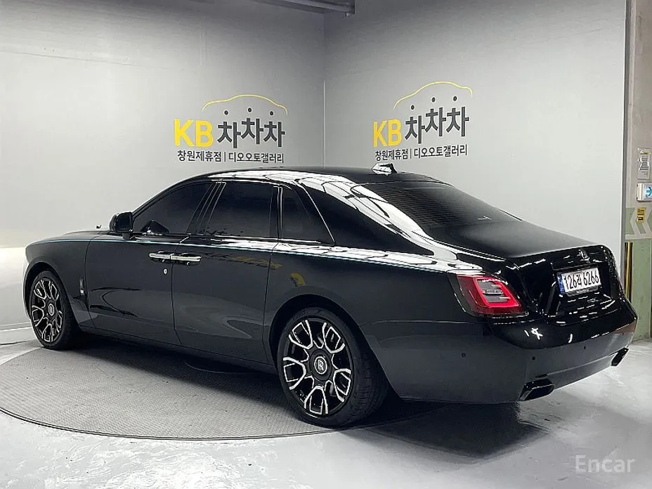 Rolls-Royce Ghost 2020 6.7 V12 Black Badge