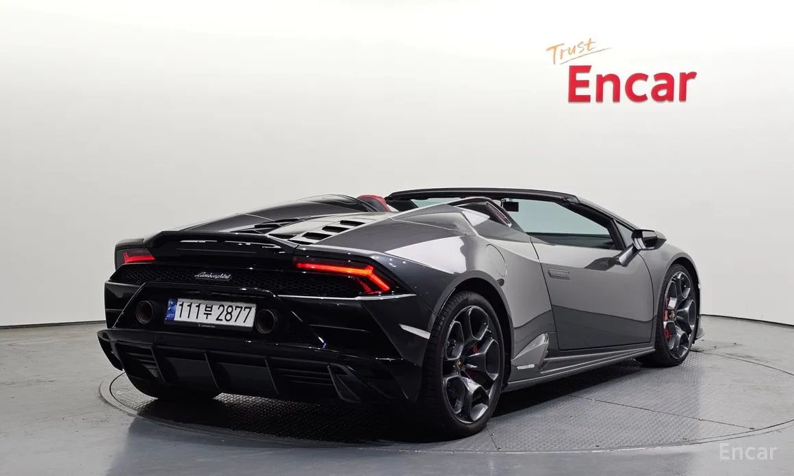 Lamborghini Huracan 2014 LP640-4 EVO Spyder