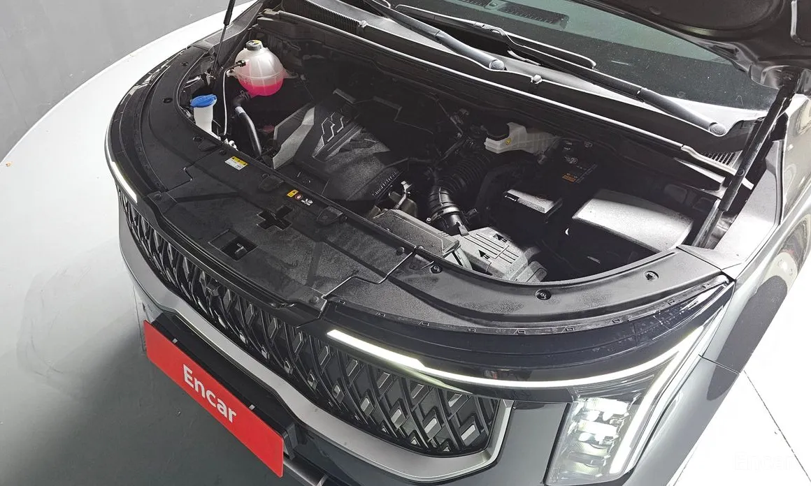 Kia Carnival 2023 Gasoline 9-Seater Noblesse