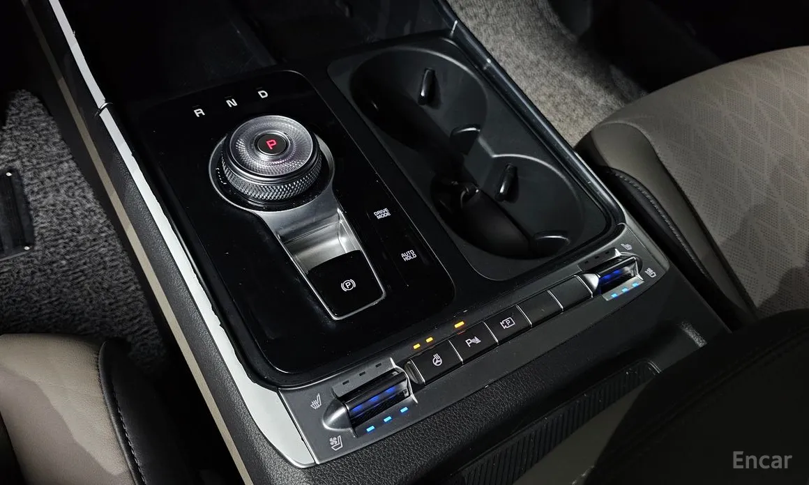 Kia Carnival 2023 Gasoline 9-Seater Noblesse