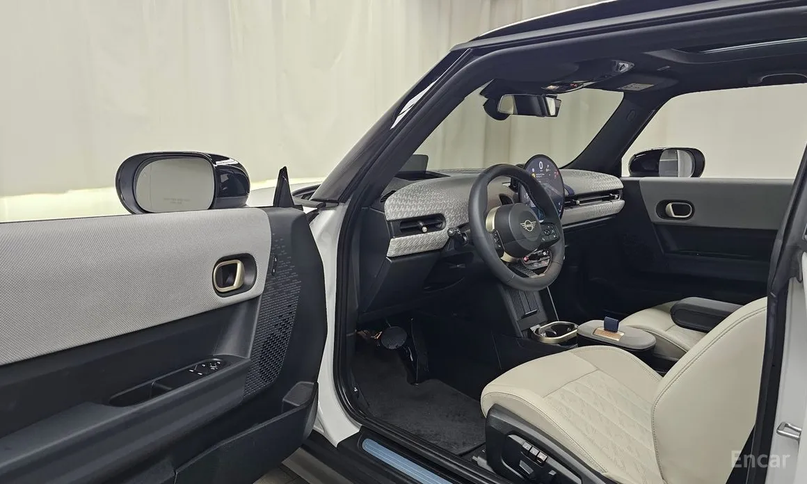 Mini Cooper 2024 Favoured