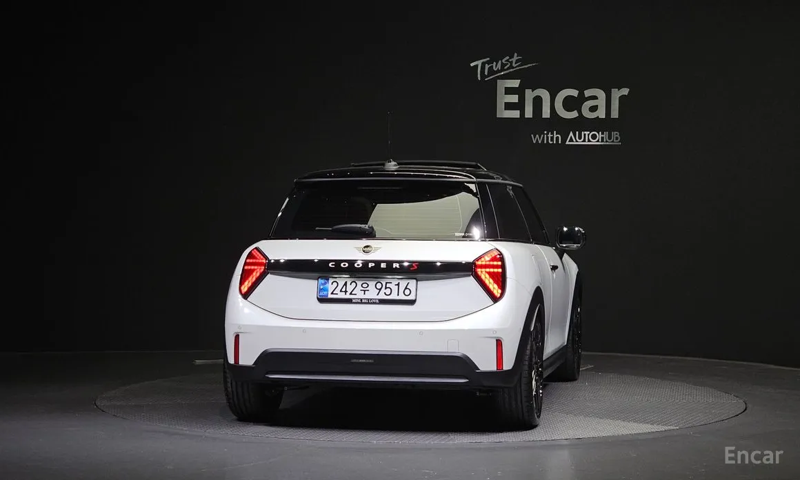 Mini Cooper 2024 Favoured