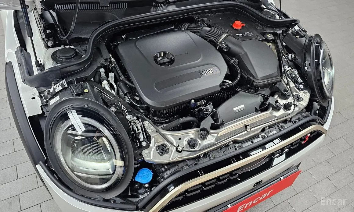 Mini Cooper 2024 Favoured