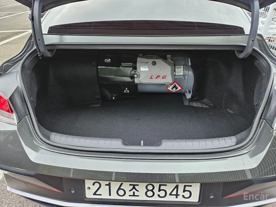 Hyundai Avante 2023 1.6 LPi (Rent car)