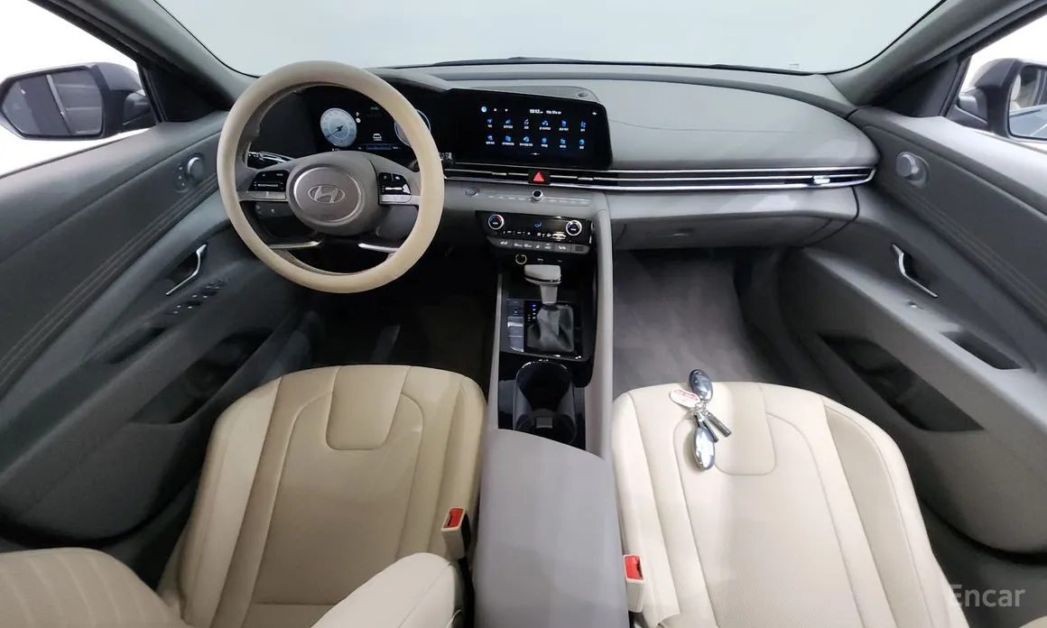 Hyundai Avante 2023 1.6