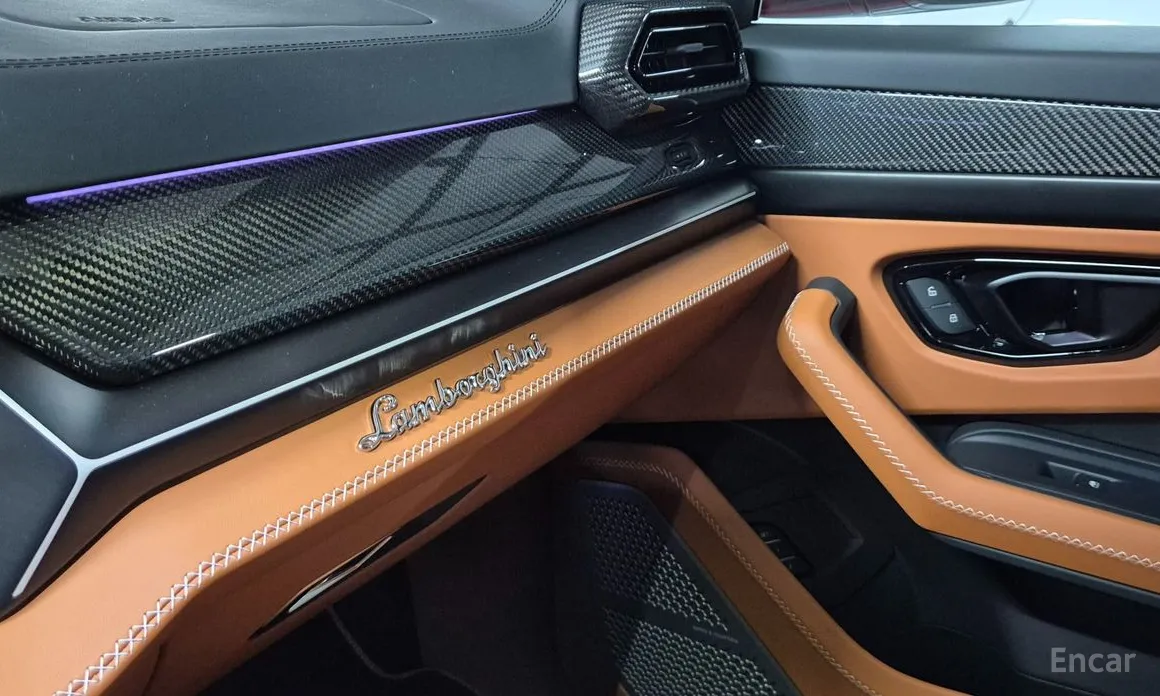 Lamborghini Urus 2018 4.0 V8 SE