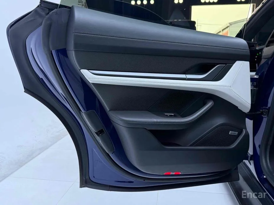 Porsche Taycan 2020 Turbo S