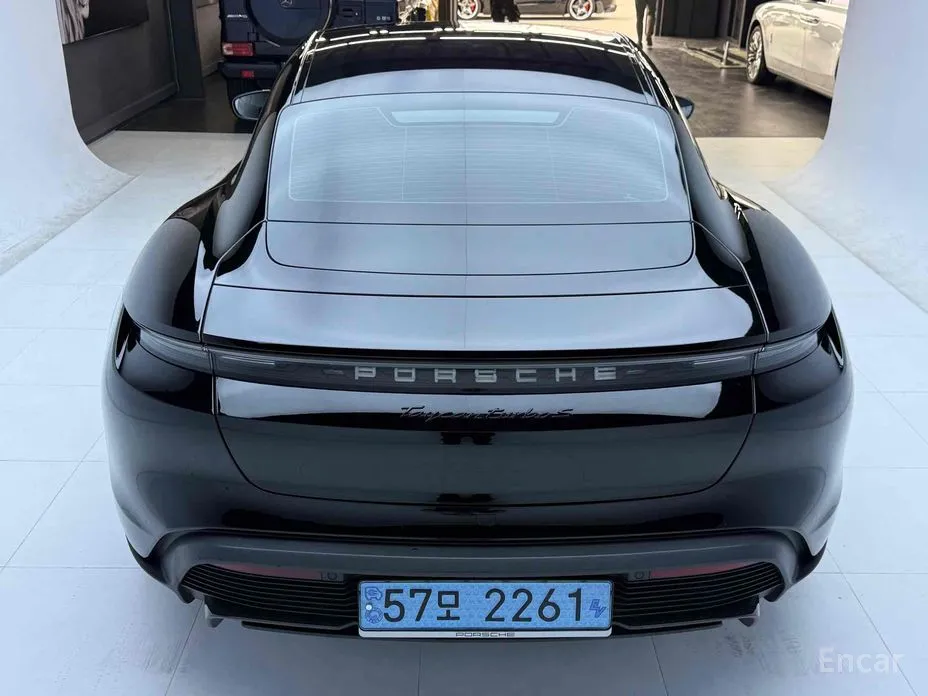 Porsche Taycan 2020 Turbo S