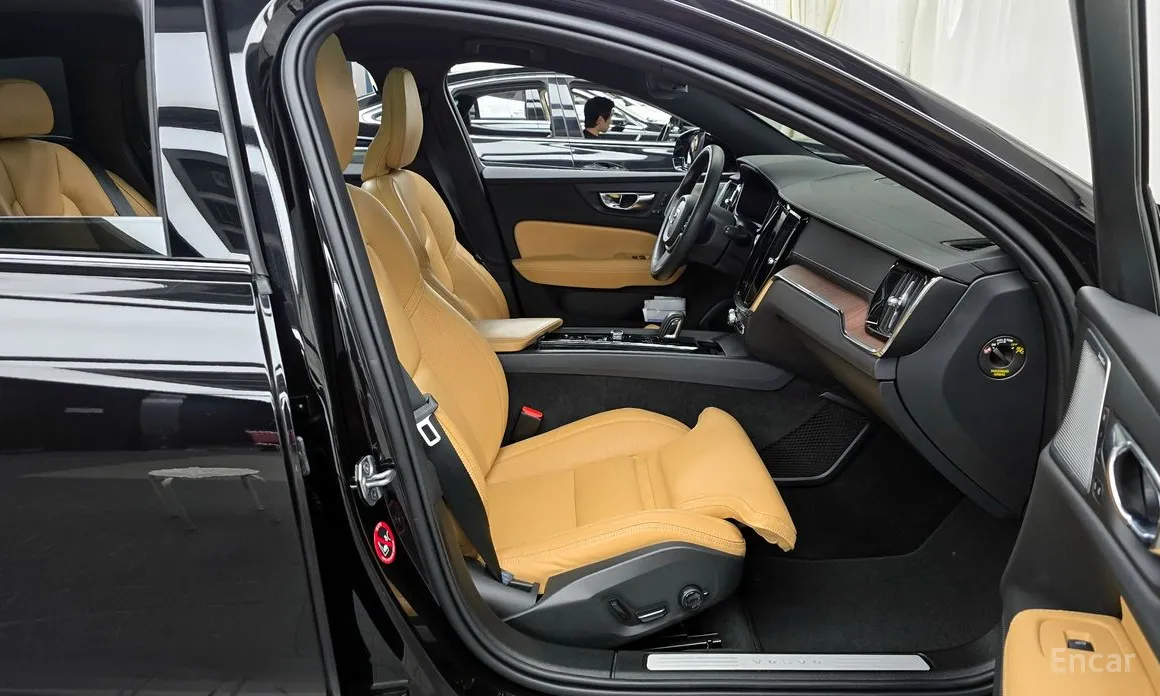 Volvo V60 2019 B5 Pro AWD