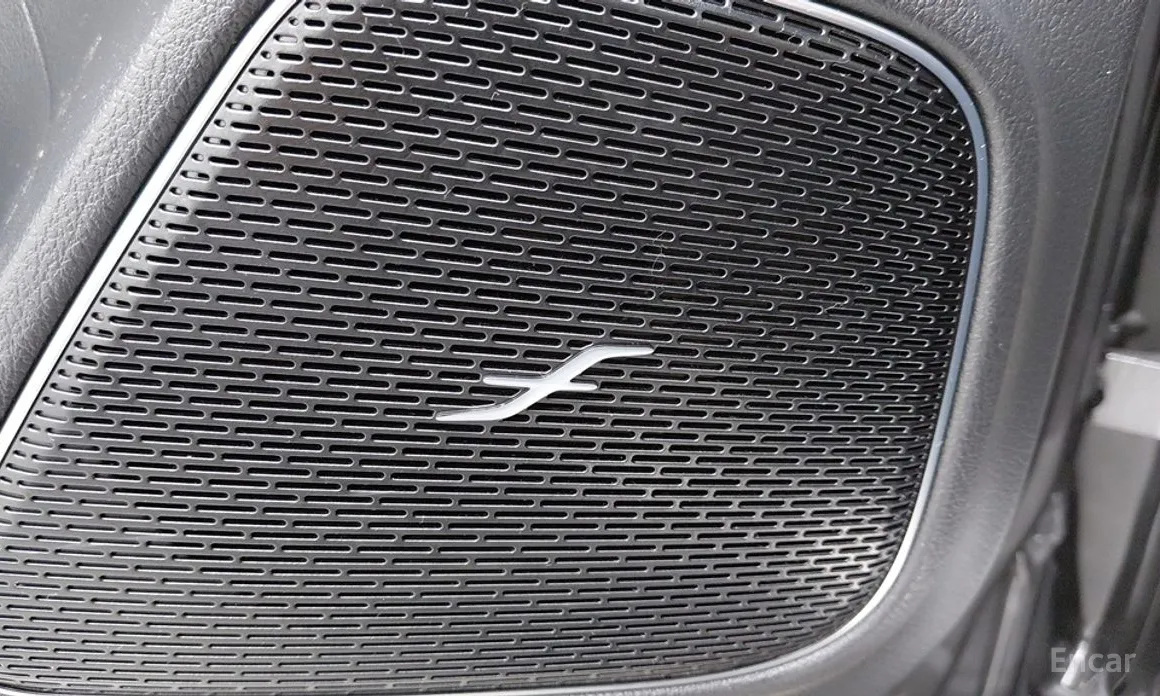 Mercedes-Benz EQB 2022 EQB300 4MATIC AMG Line