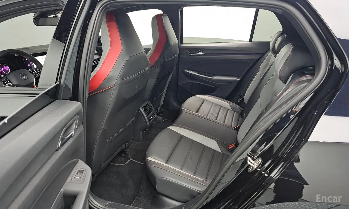 Volkswagen Golf 2022 2.0 GTI