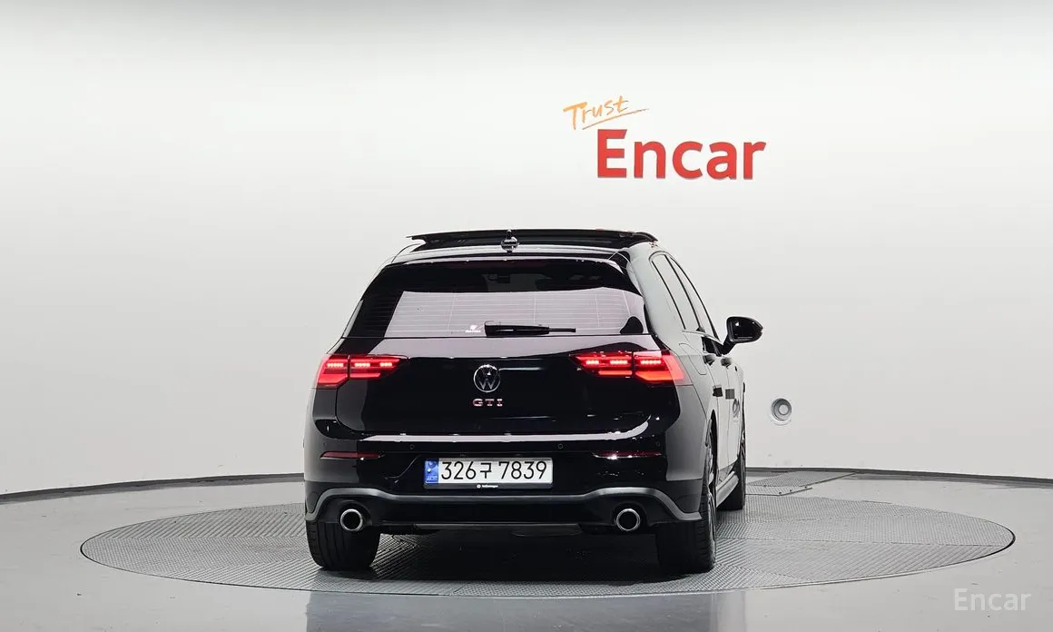 Volkswagen Golf 2022 2.0 GTI