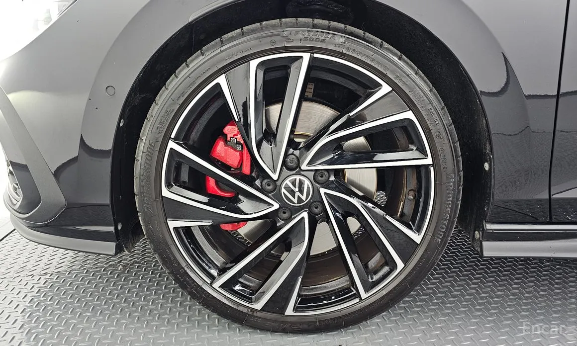 Volkswagen Golf 2022 2.0 GTI