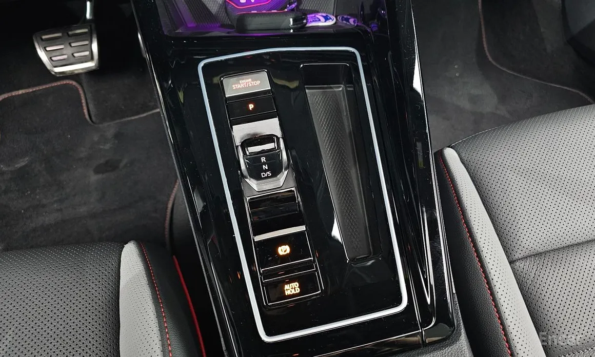 Volkswagen Golf 2022 2.0 GTI