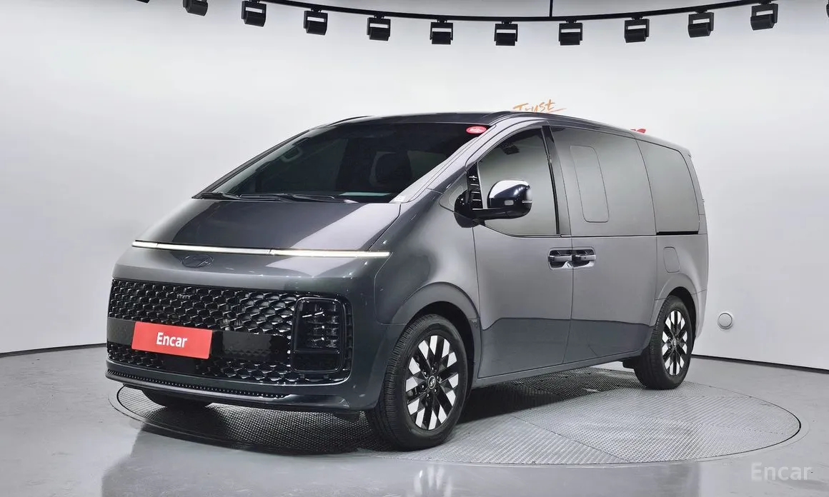 Hyundai Staria 2021 HEV 1.6 Lounge 9-Seater
