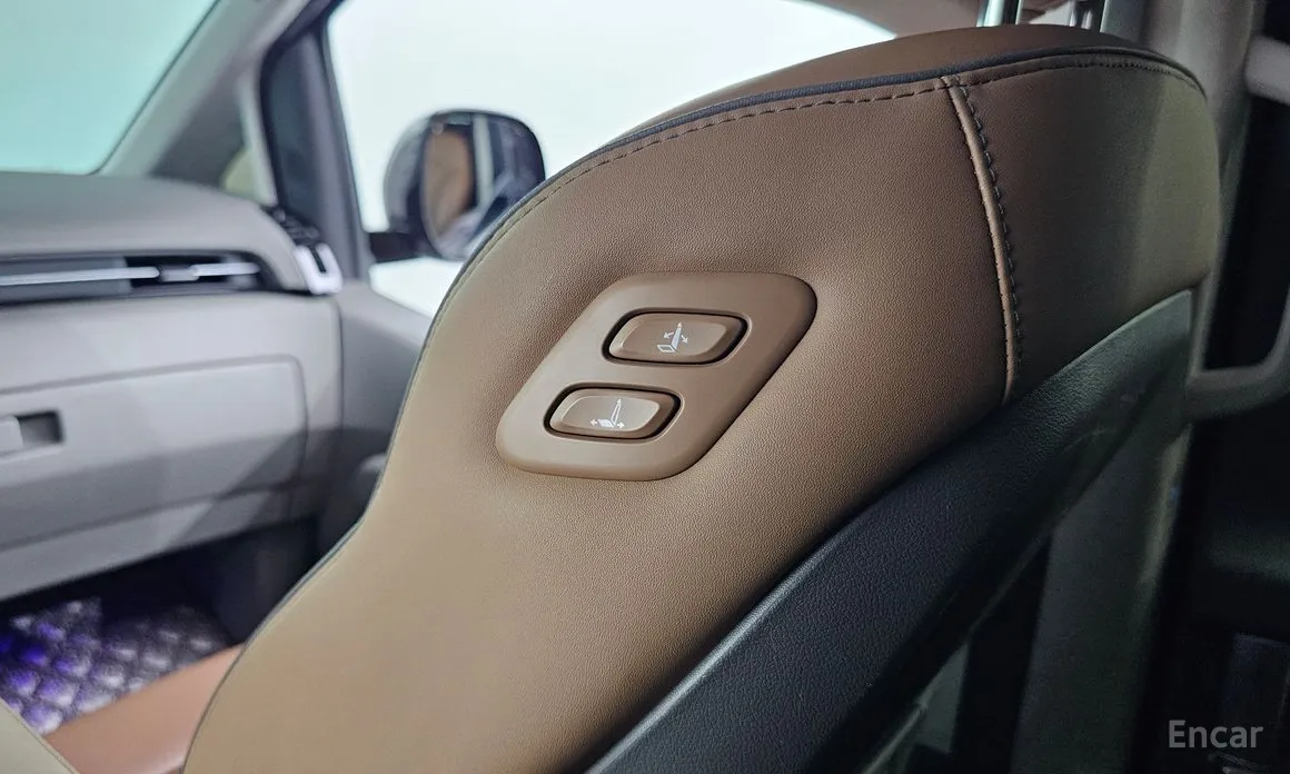 Hyundai Staria 2021 HEV 1.6 Lounge 9-Seater