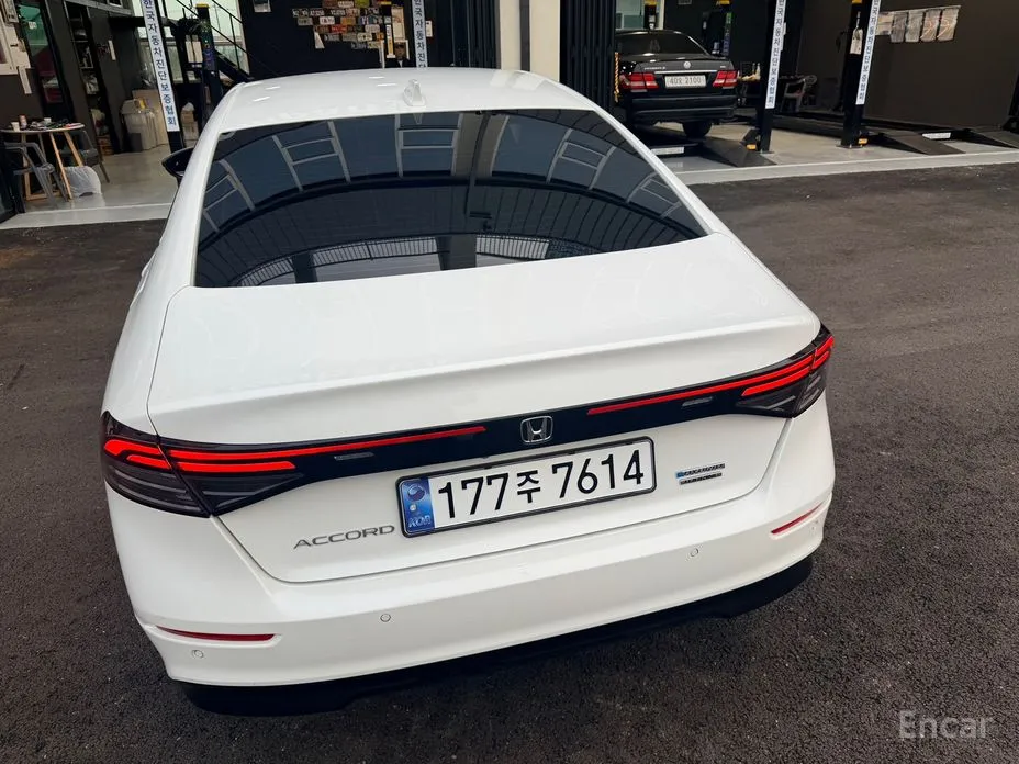 Honda Accord 2023 2.0 Hybrid Touring