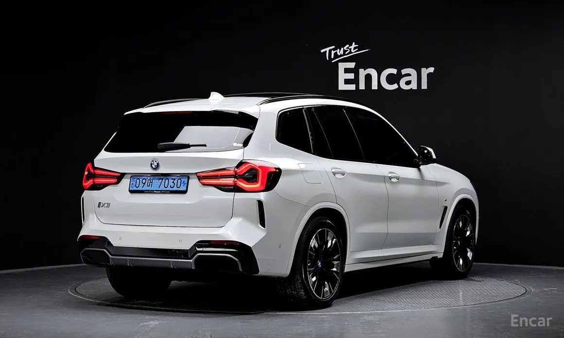 BMW iX3 2021 M Sports