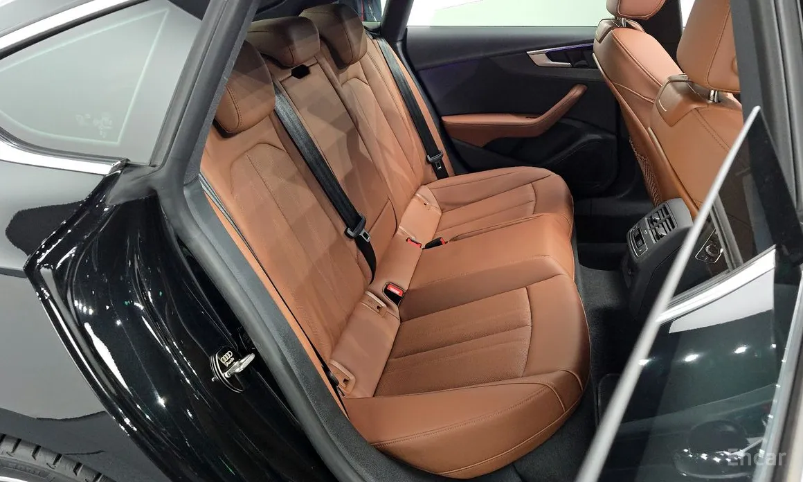 Audi A5 2017 40 TFSI Quattro Premium Sportback