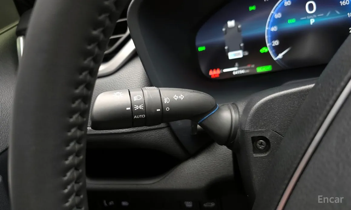 Toyota RAV4 2019 2.5 2WD Hybrid XLE