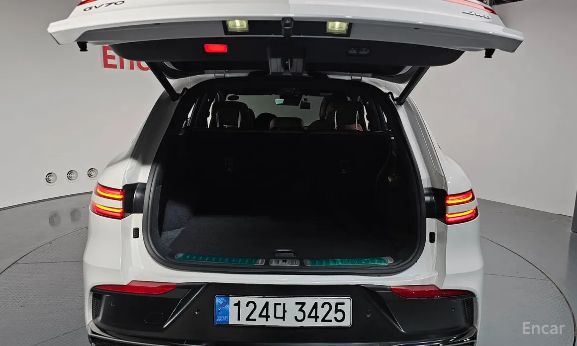 Genesis GV70 2021 2.5T Gasoline AWD