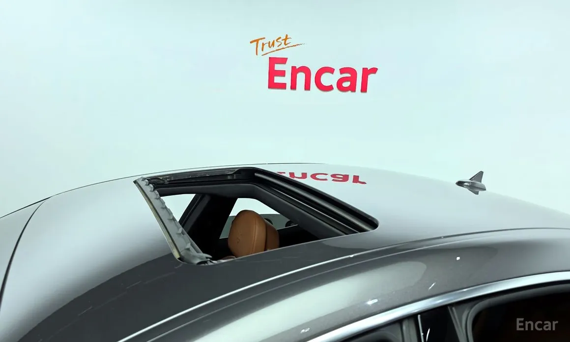 Maserati Ghibli 2013 3.0