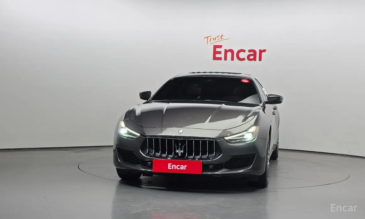 Maserati Ghibli 2013 3.0