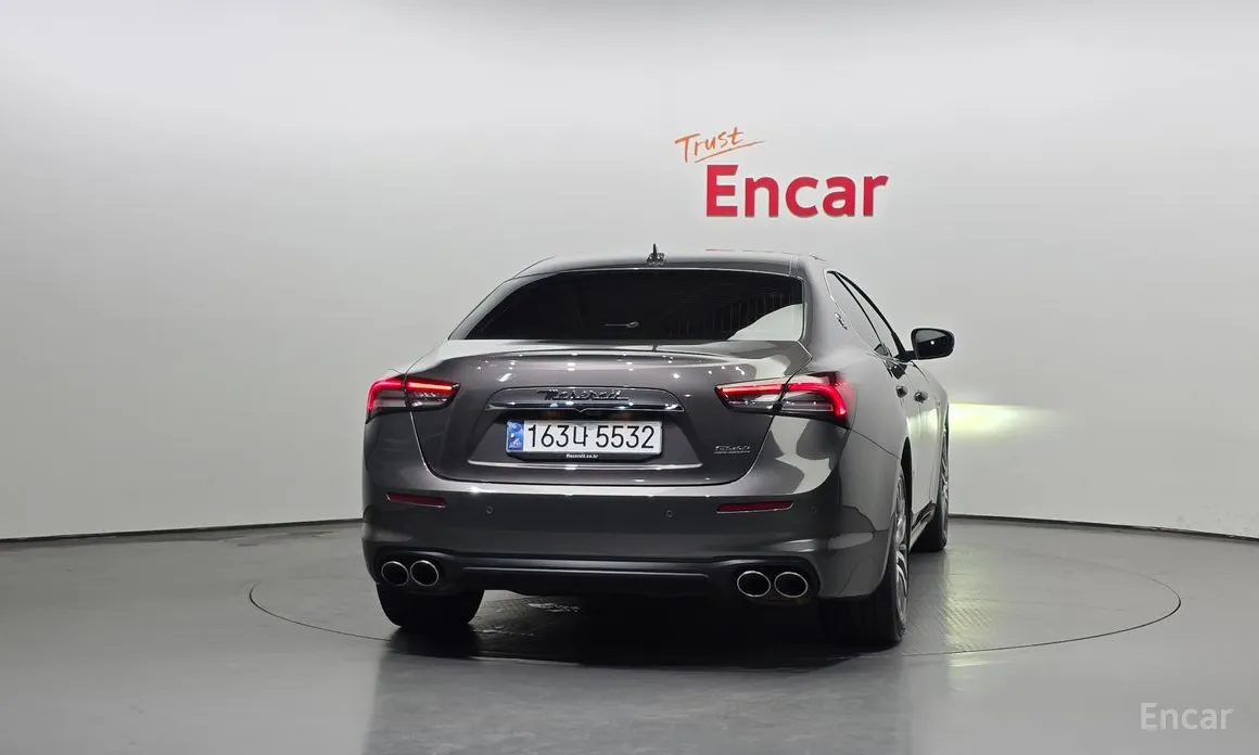 Maserati Ghibli 2013 3.0