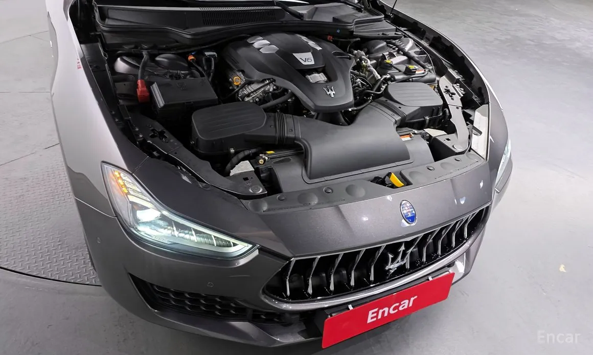 Maserati Ghibli 2013 3.0