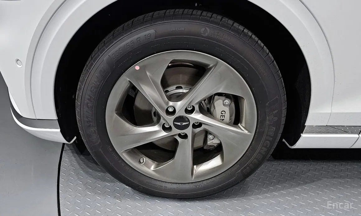 Genesis GV70 2021 2.5T Gasoline 2WD