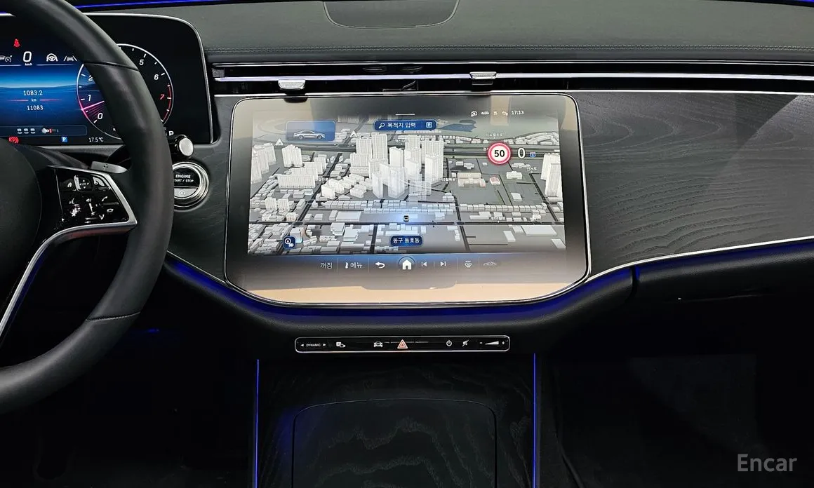 Mercedes-Benz E-Class 2024 E200 Avantgarde