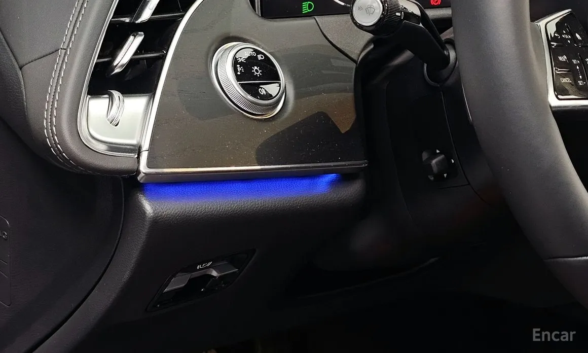 Mercedes-Benz E-Class 2024 E200 Avantgarde