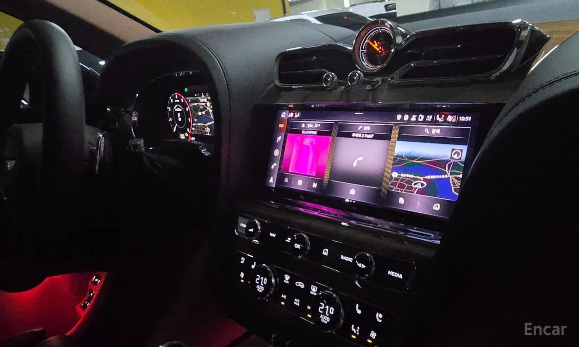 Bentley Bentayga 2016 4.0 V8 Base