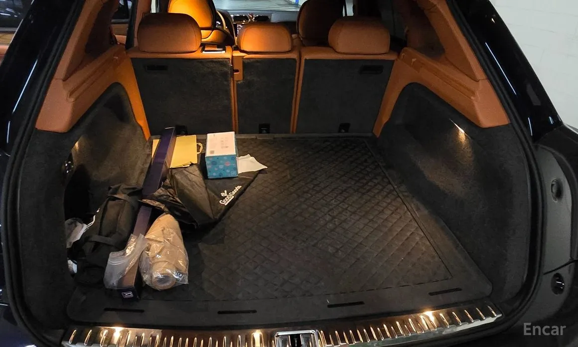 Bentley Bentayga 2016 4.0 V8 Base