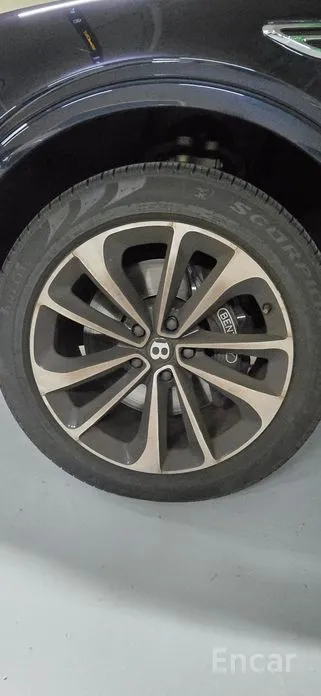 Bentley Bentayga 2016 4.0 V8 Base