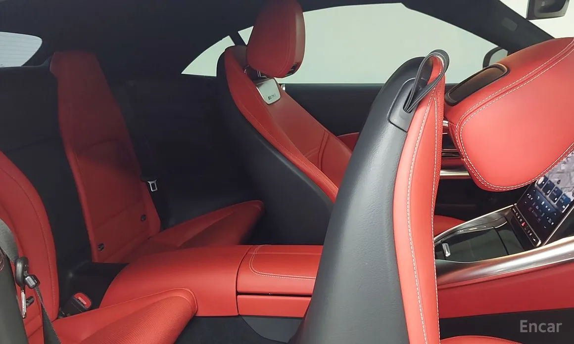 Mercedes-Benz SL-Class 2023 AMG SL63 4MATIC+