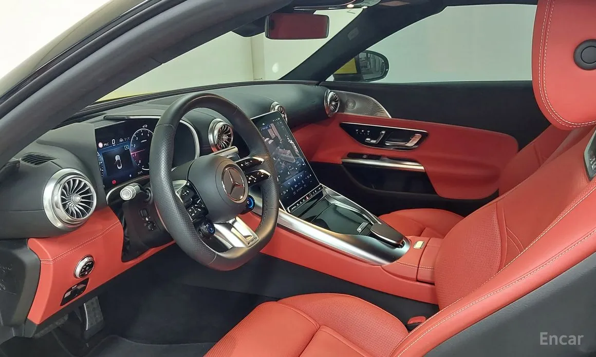 Mercedes-Benz SL-Class 2023 AMG SL63 4MATIC+