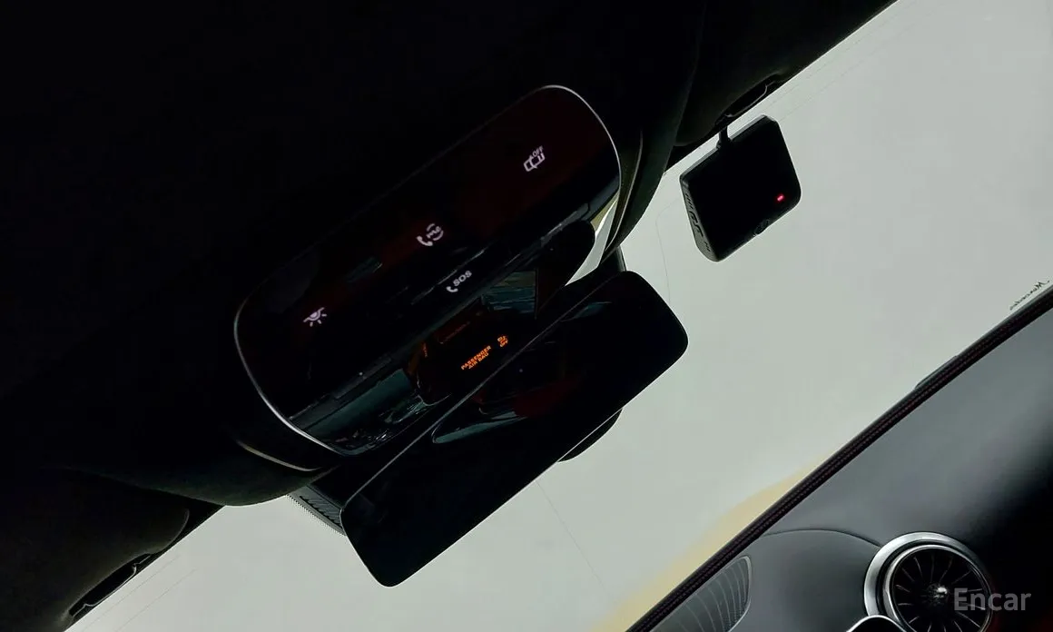 Mercedes-Benz SL-Class 2023 AMG SL63 4MATIC+