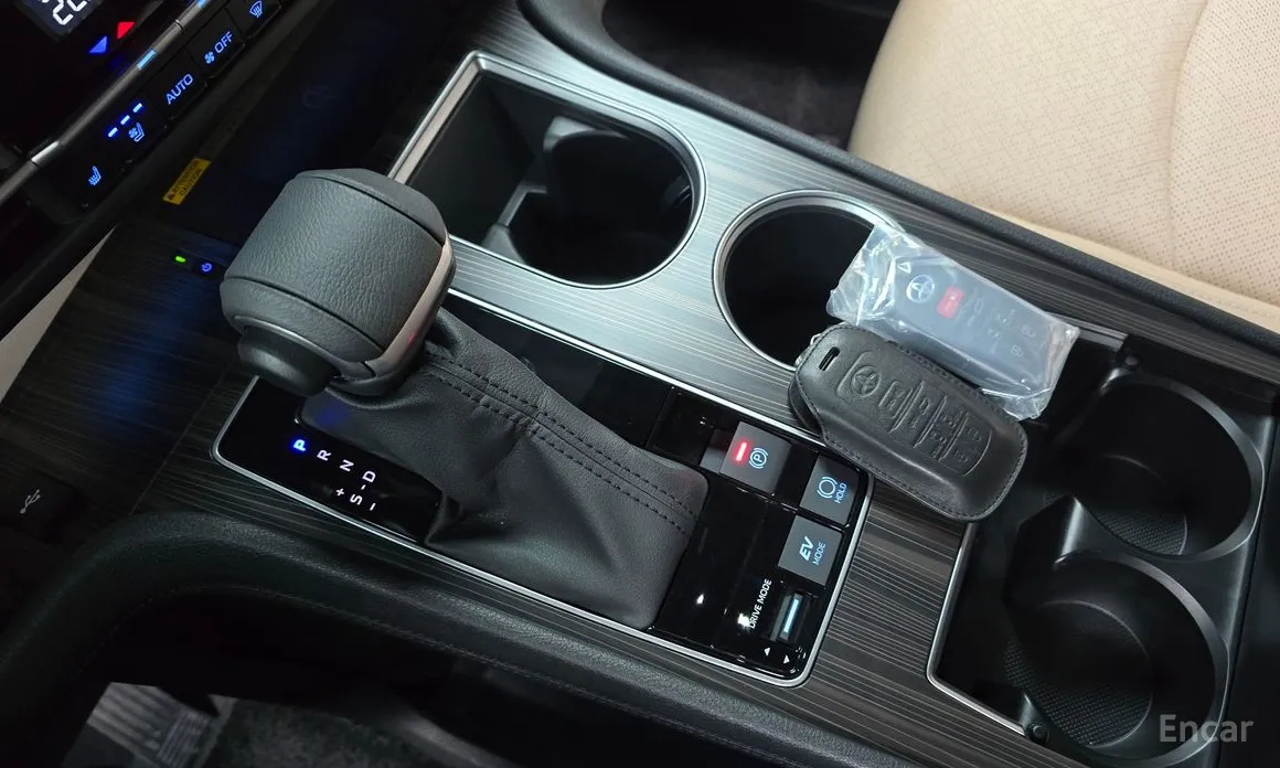 Toyota Sienna 2020 2.5 Hybrid 2WD