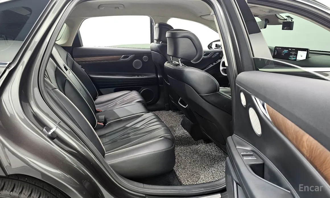 Genesis G80 2021 e-AWD