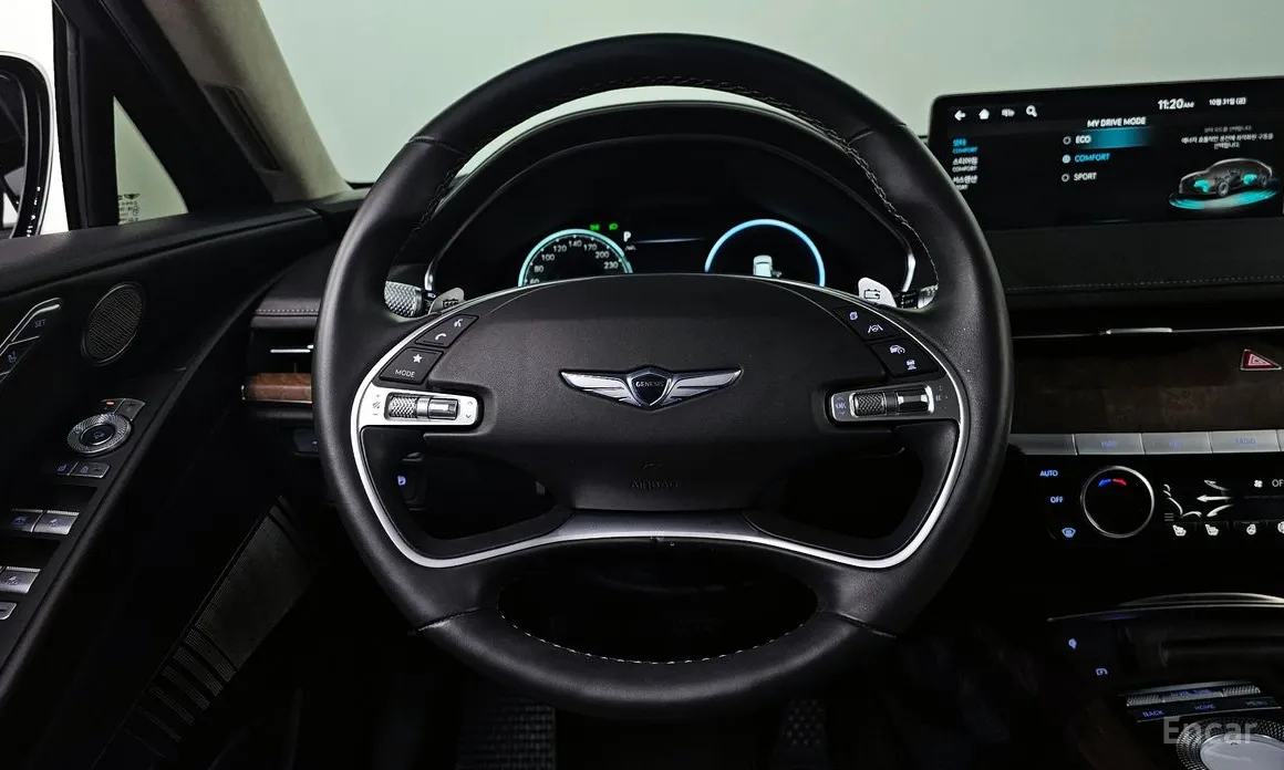 Genesis G80 2021 e-AWD